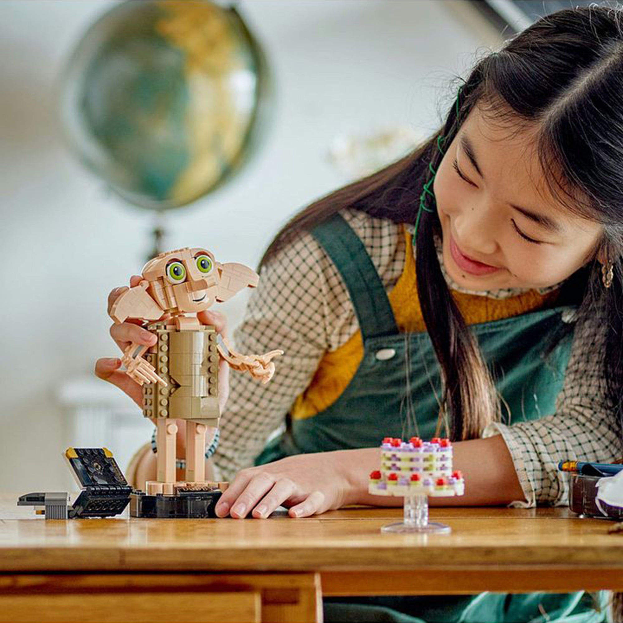 LEGO Harry Potter Dobby the House-Elf 76421 (403 pieces)