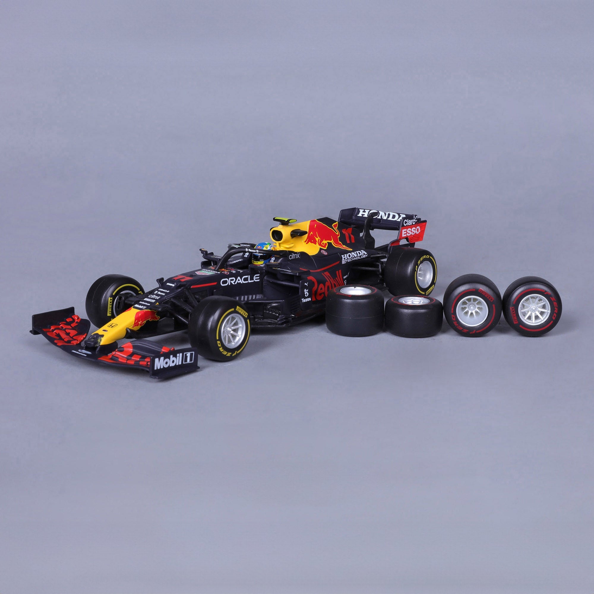 Bburago 1:24 Red Bull Racing 2022 F1 Perez #11