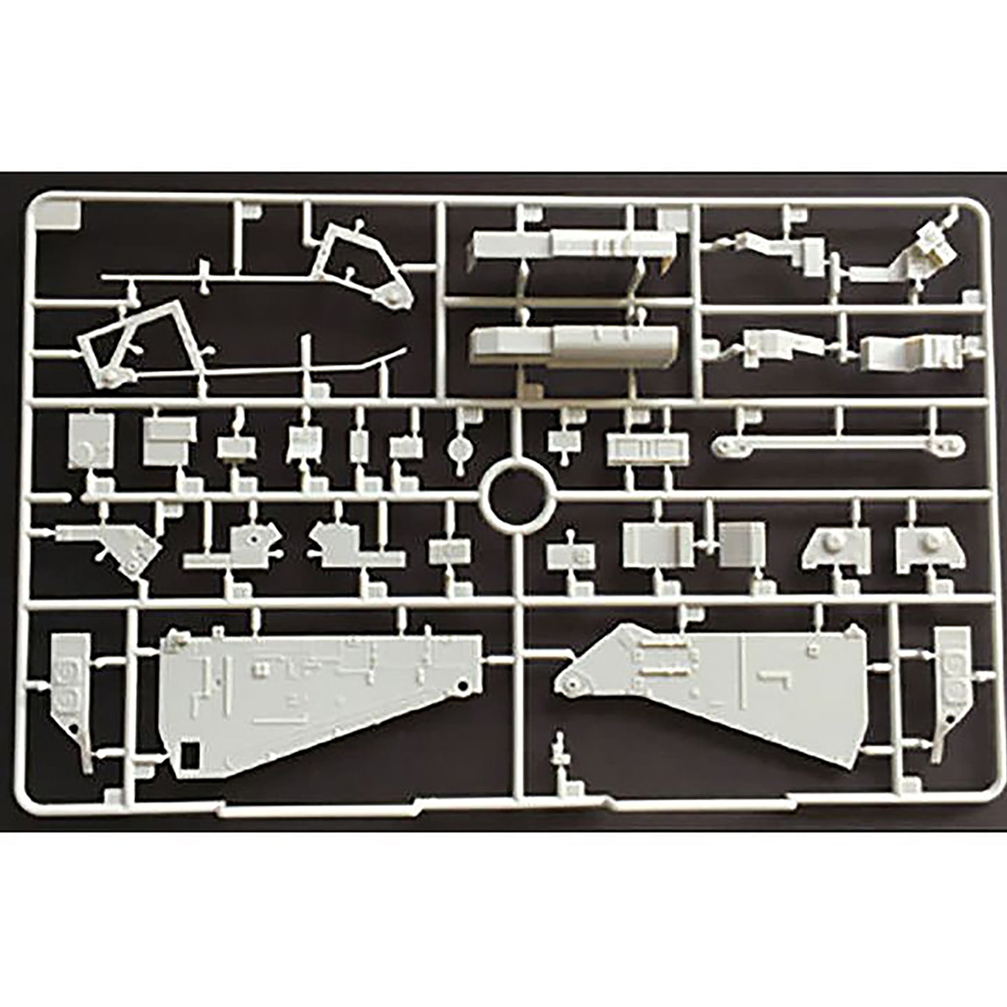 Bronco CB35048 1/35 German Rheinmetall Long-Range Rocket Rheinbote RH.Z.61/9 and Launcher Model Kit