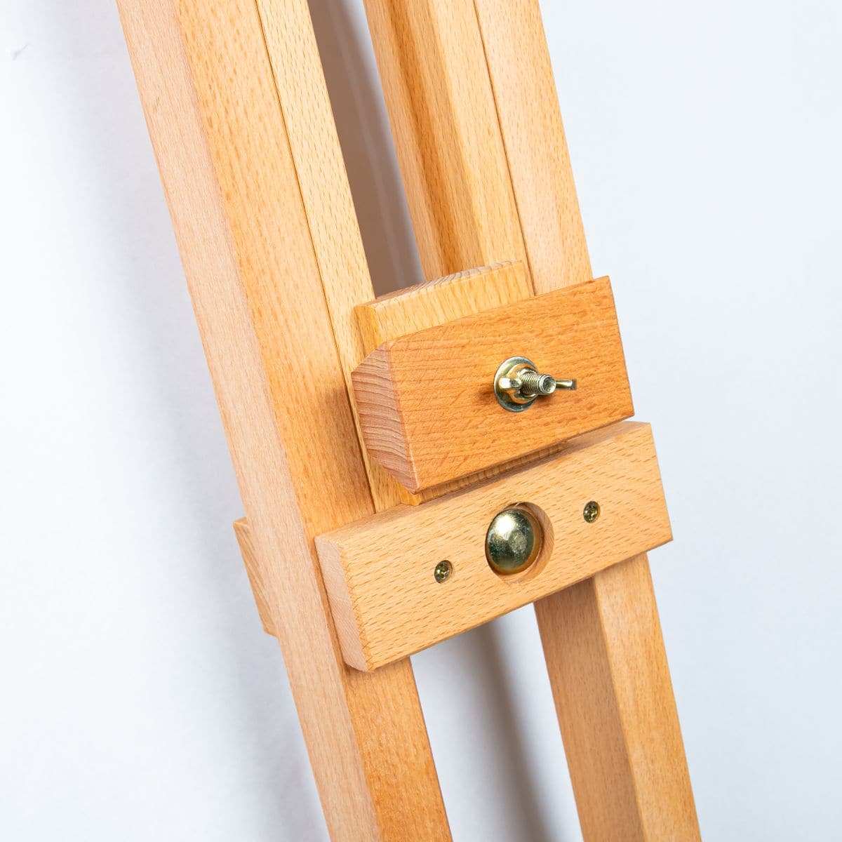 Lavender Eraldo di Paolo Gallery Beech Wood Easel Easels & Cases