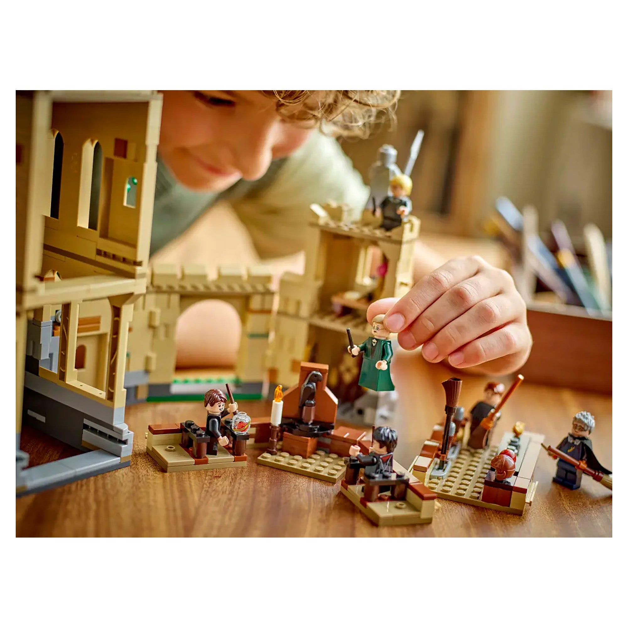 LEGO Harry Potter Hogwarts Castle Flying Lessons 76447