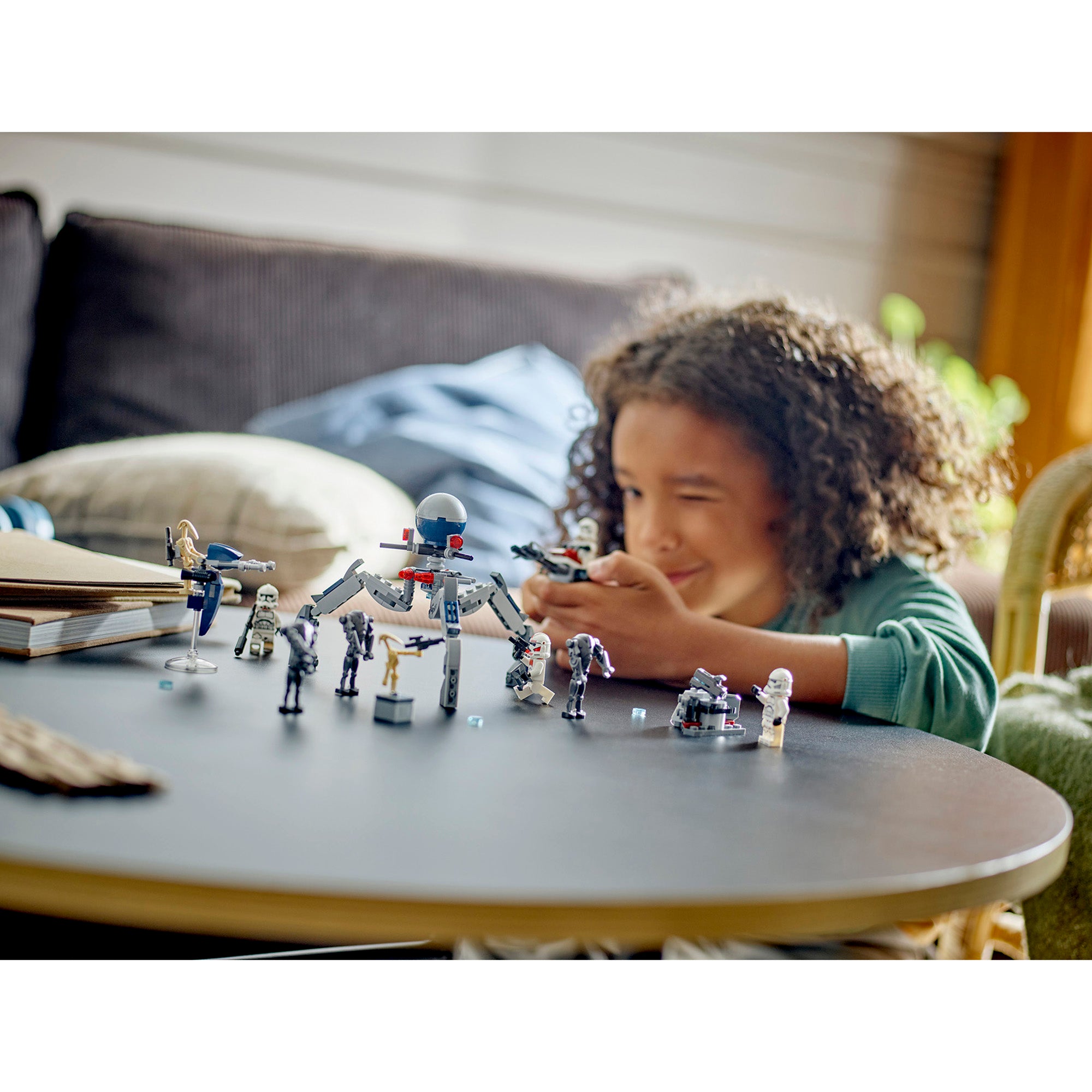 LEGO Star Wars Clone Trooper & Battle Droid Battle Pack 75372, (215-pieces)